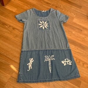 Vintage 1980’s Bleu Bayou Casual Wear, blue/white graphic print dress. Size S.